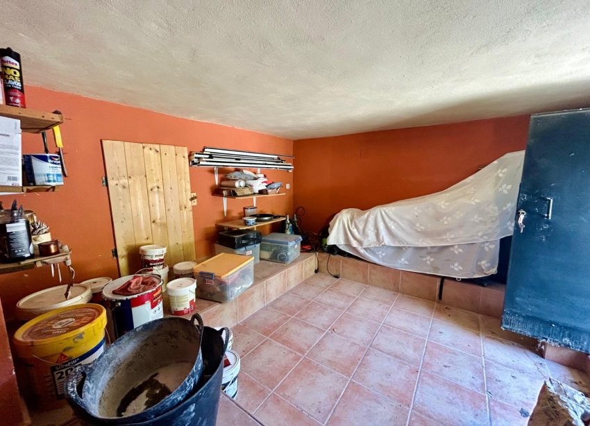 Resale - Villa - Torrevieja - El Chaparral