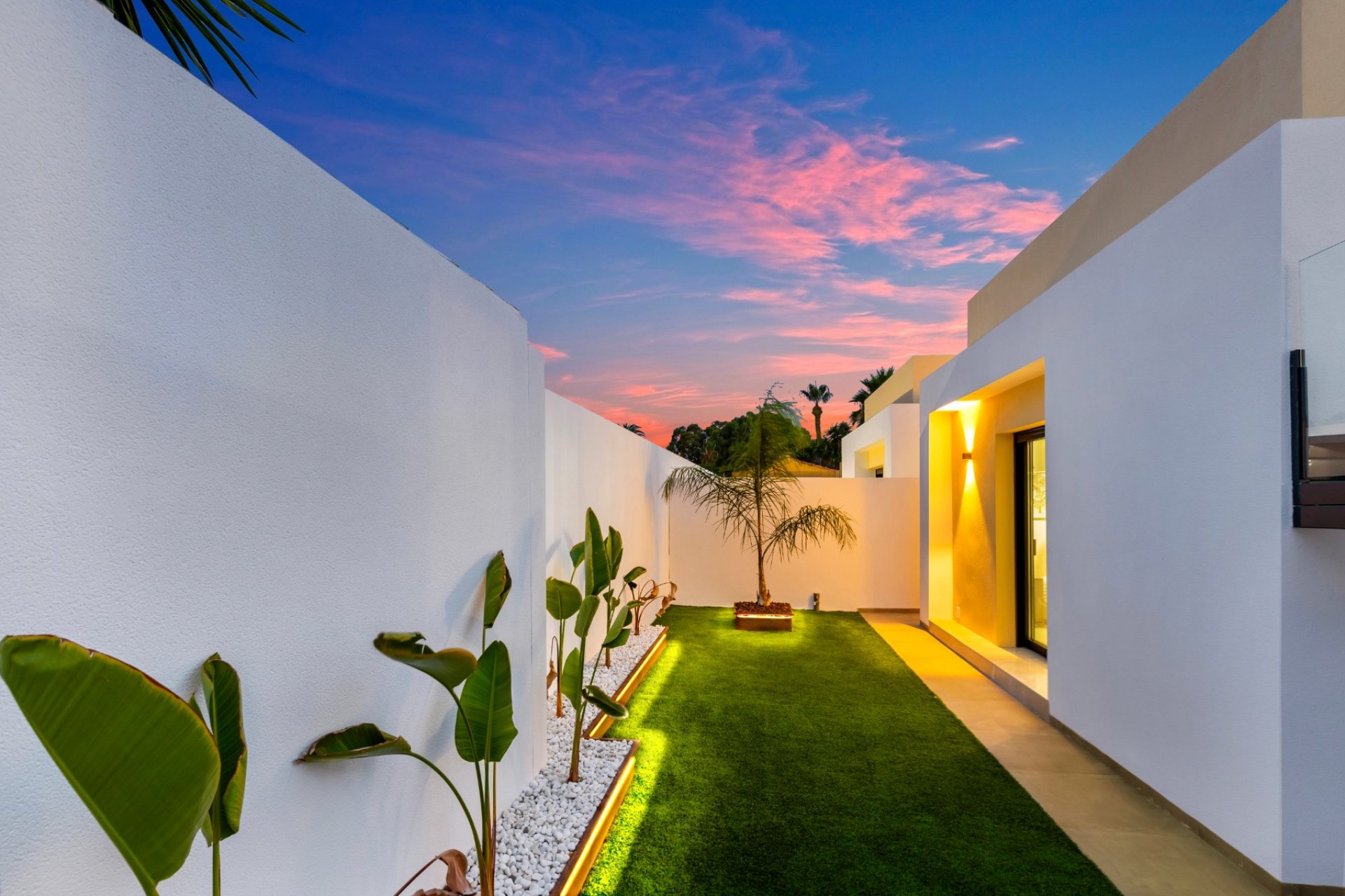 Resale - Villa - Torrevieja - El Chaparral