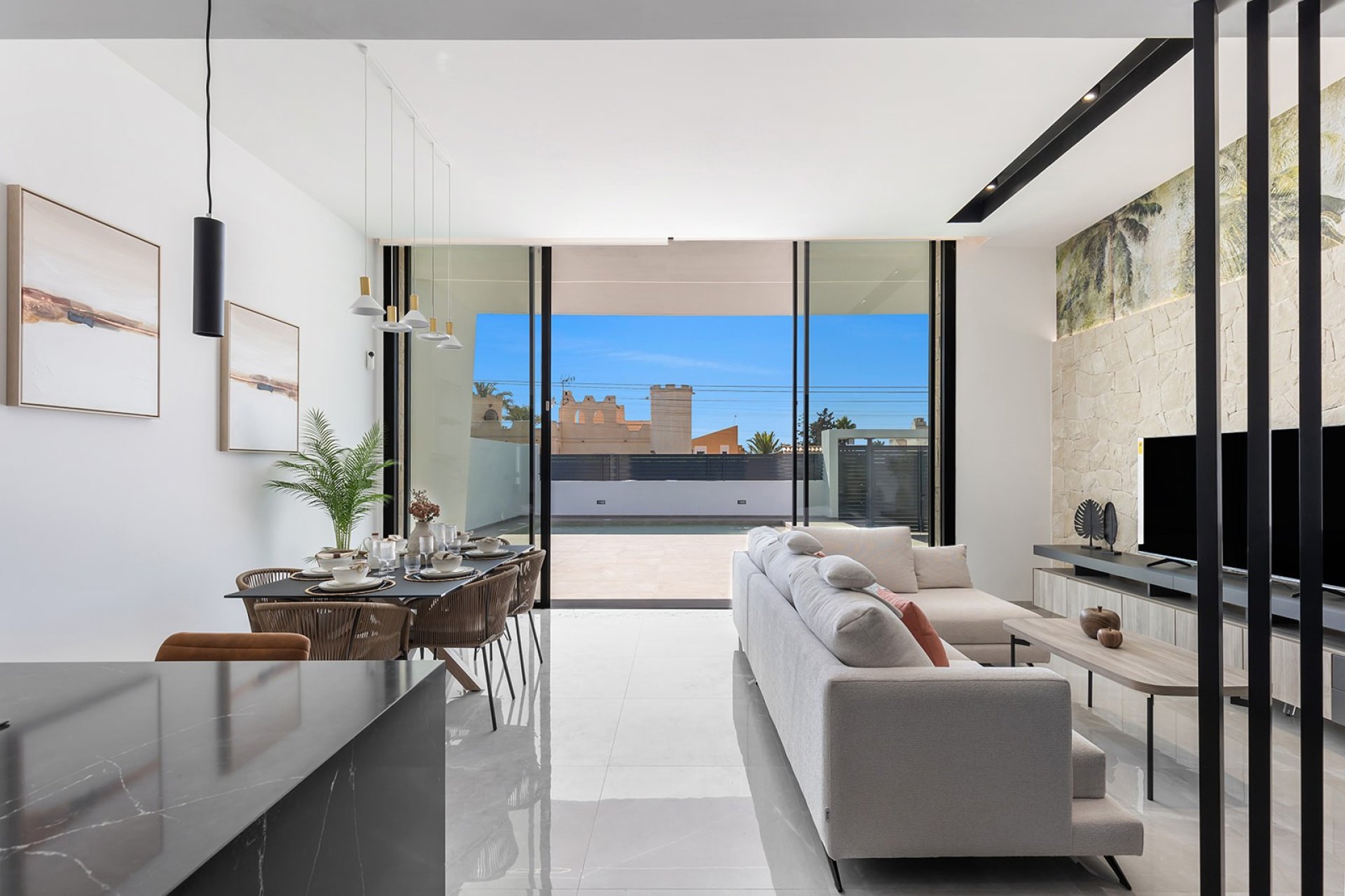 Resale - Villa - Torrevieja - El Chaparral