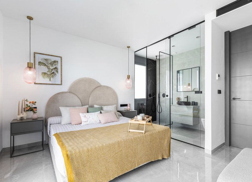 Resale - Villa - Torrevieja - El Chaparral