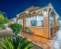 Resale - Villa - Torrevieja - El chaparral