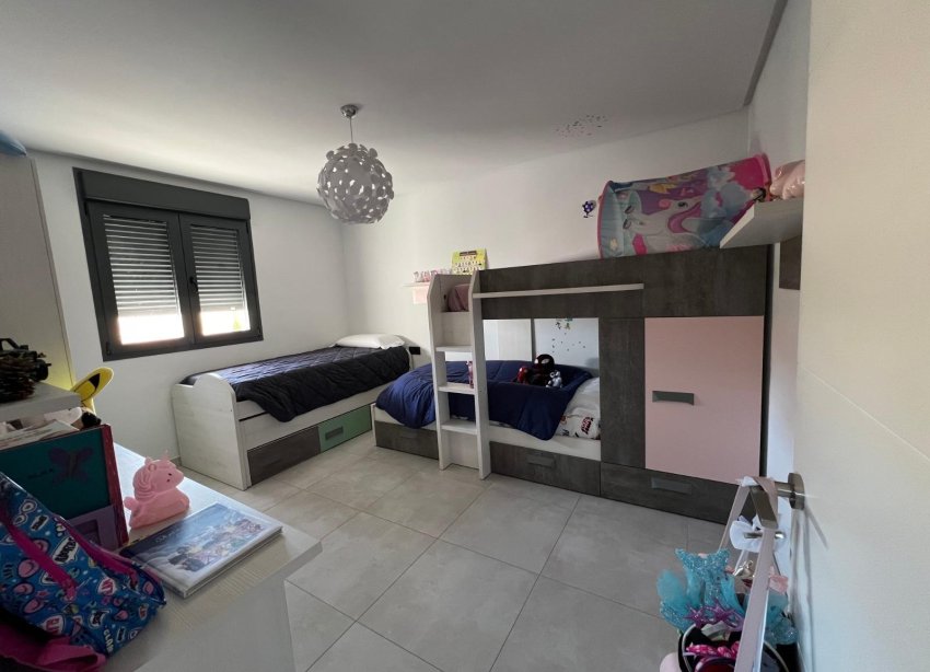 Resale - Villa - Torrevieja - El Chaparral