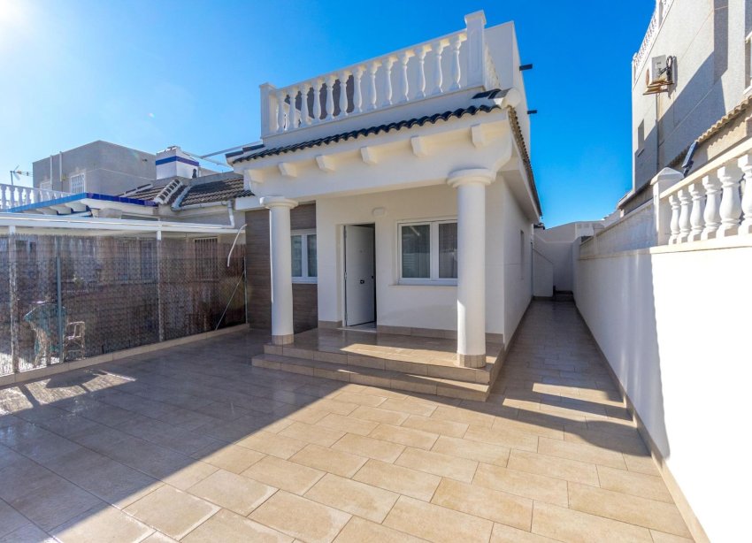 Resale - Villa - Torrevieja - El chaparral