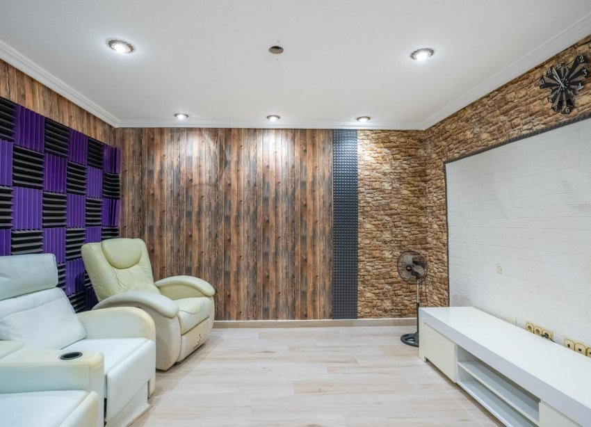 Resale - Villa - Torrevieja - El chaparral