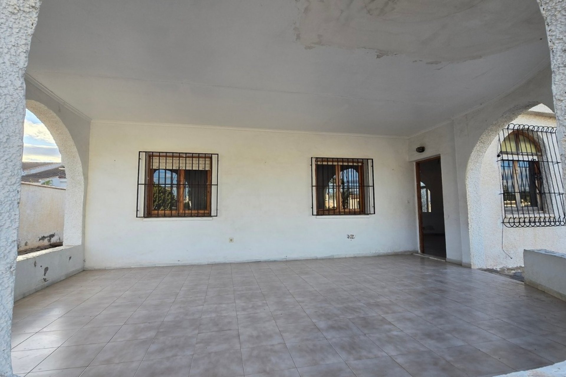 Resale - Villa - Torrevieja - El Chaparral