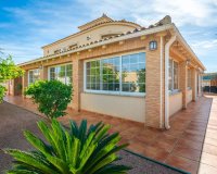 Resale - Villa - Torrevieja - El chaparral