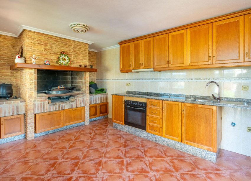 Resale - Villa - Torrevieja - El chaparral