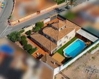 Resale - Villa - Torrevieja - El Chaparral