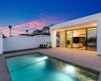 Resale - Villa - Torrevieja - El Chaparral