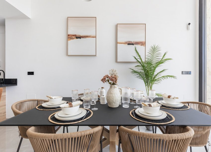 Resale - Villa - Torrevieja - El Chaparral