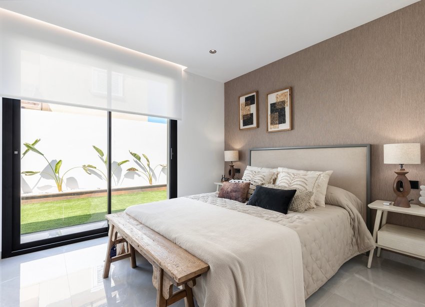 Resale - Villa - Torrevieja - El Chaparral