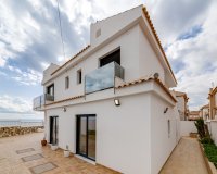 Resale - Villa - Torrevieja - La Mata