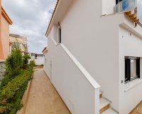 Resale - Villa - Torrevieja - La Mata