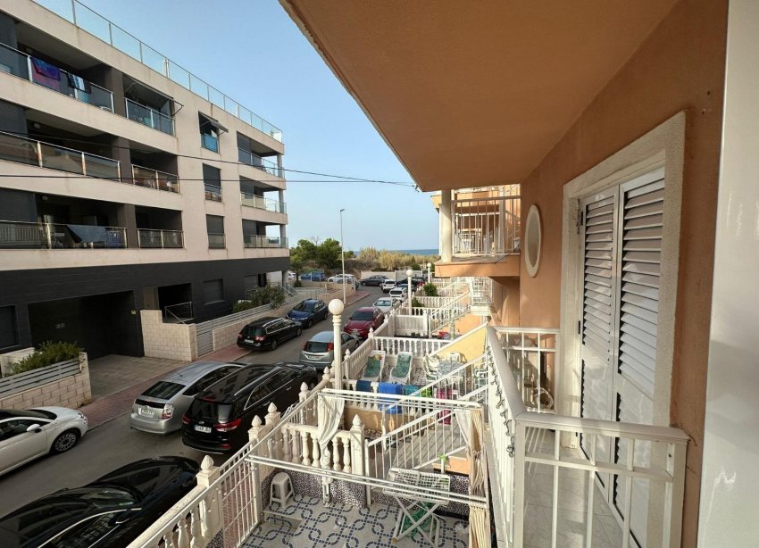 Resale - Villa - Torrevieja - La Mata