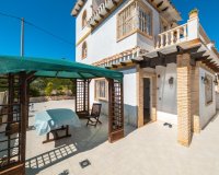 Resale - Villa - Torrevieja - La Mata