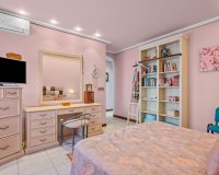 Resale - Villa - Torrevieja - La Mata