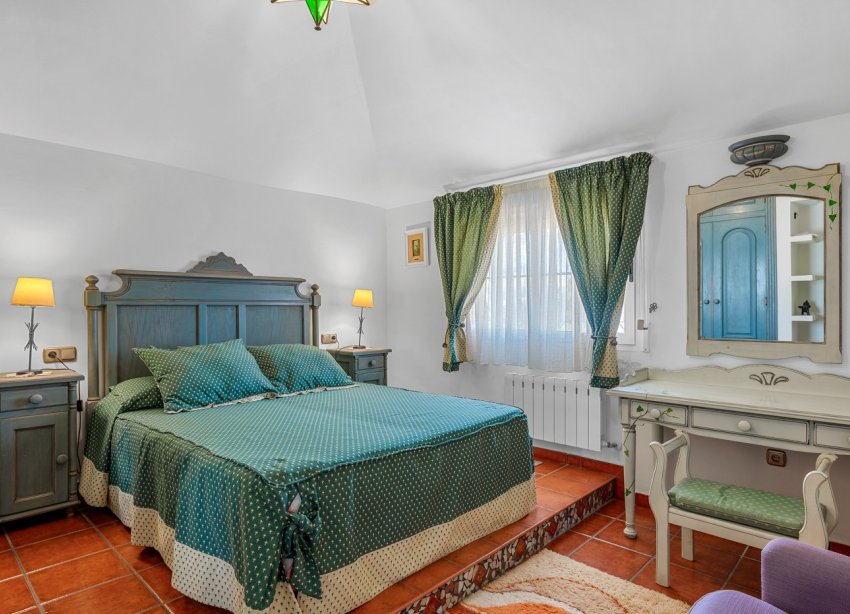 Resale - Villa - Torrevieja - La Mata