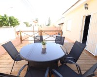 Resale - Villa - Torrevieja - La Siesta - El Salado - Torreta