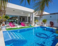 Resale - Villa - Torrevieja - La siesta