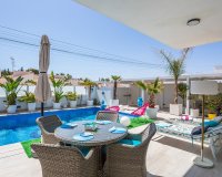 Resale - Villa - Torrevieja - La siesta