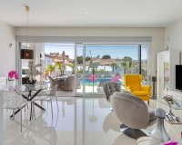 Resale - Villa - Torrevieja - La siesta