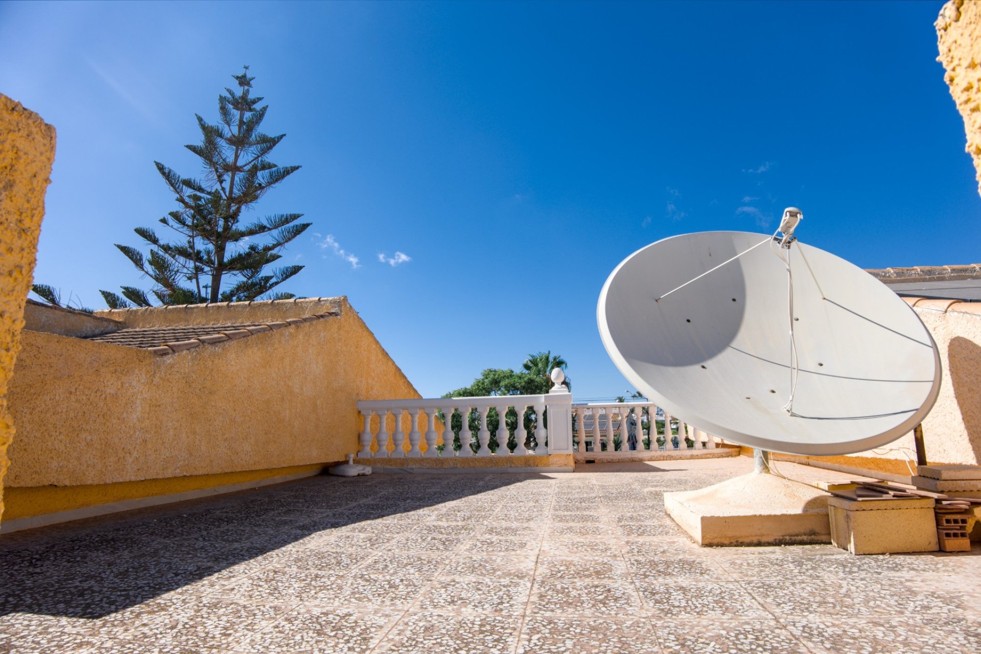 Resale - Villa - Torrevieja - La Siesta