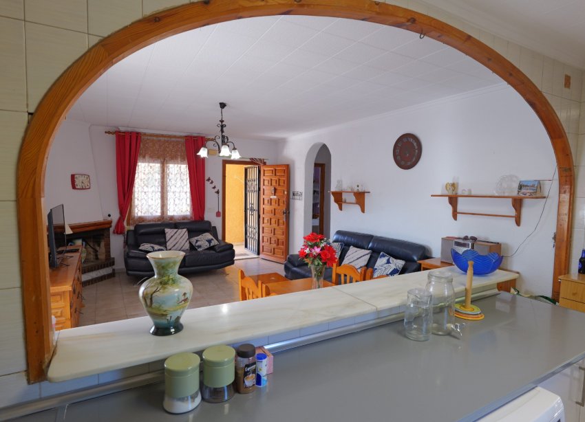 Resale - Villa - Torrevieja - La Siesta