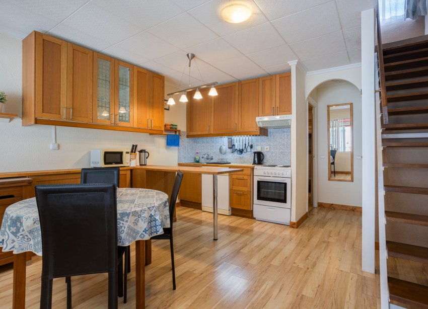 Resale - Villa - Torrevieja - La Siesta