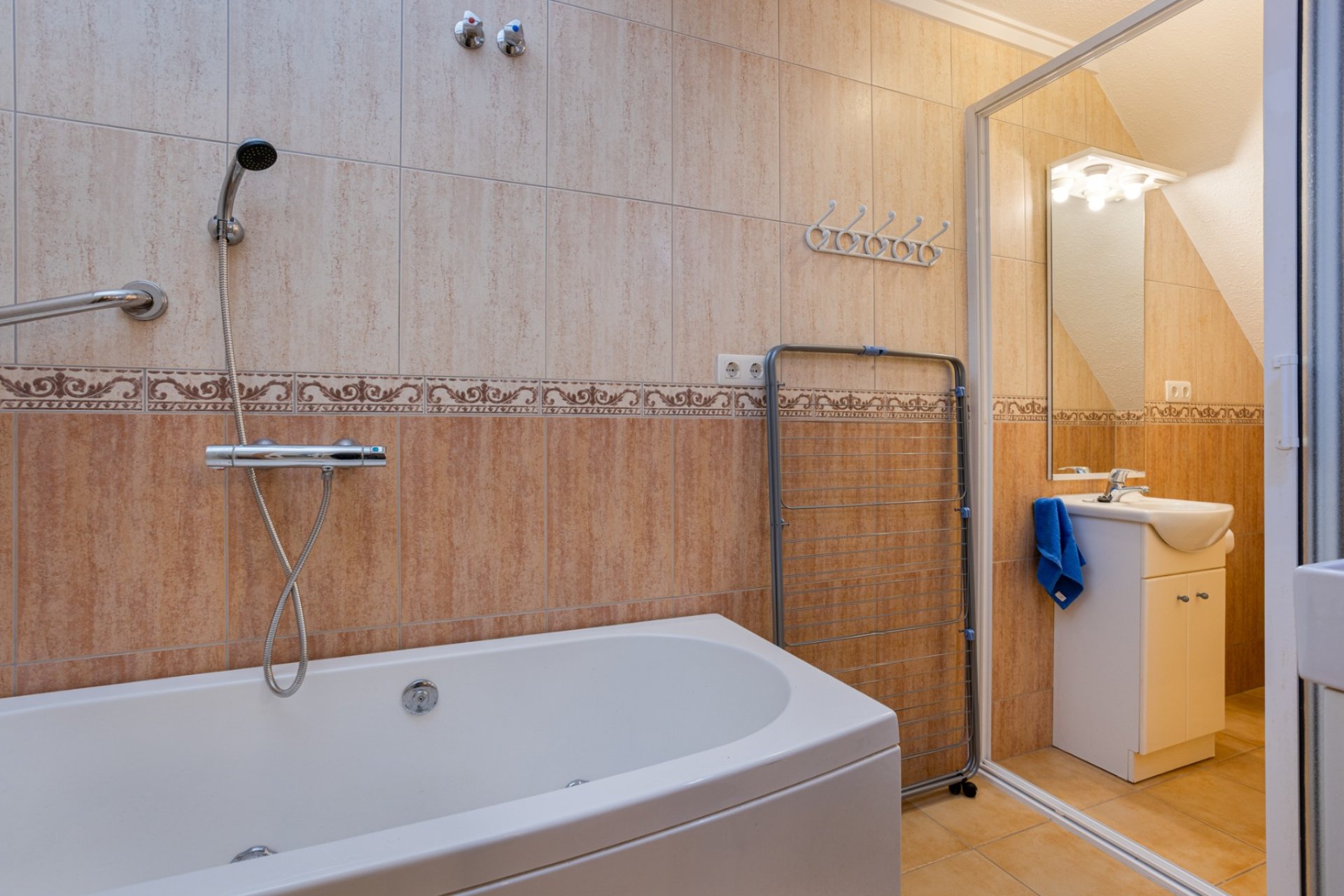 Resale - Villa - Torrevieja - La Siesta