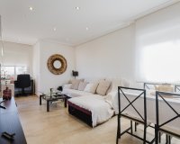 Resale - Villa - Torrevieja - La Siesta