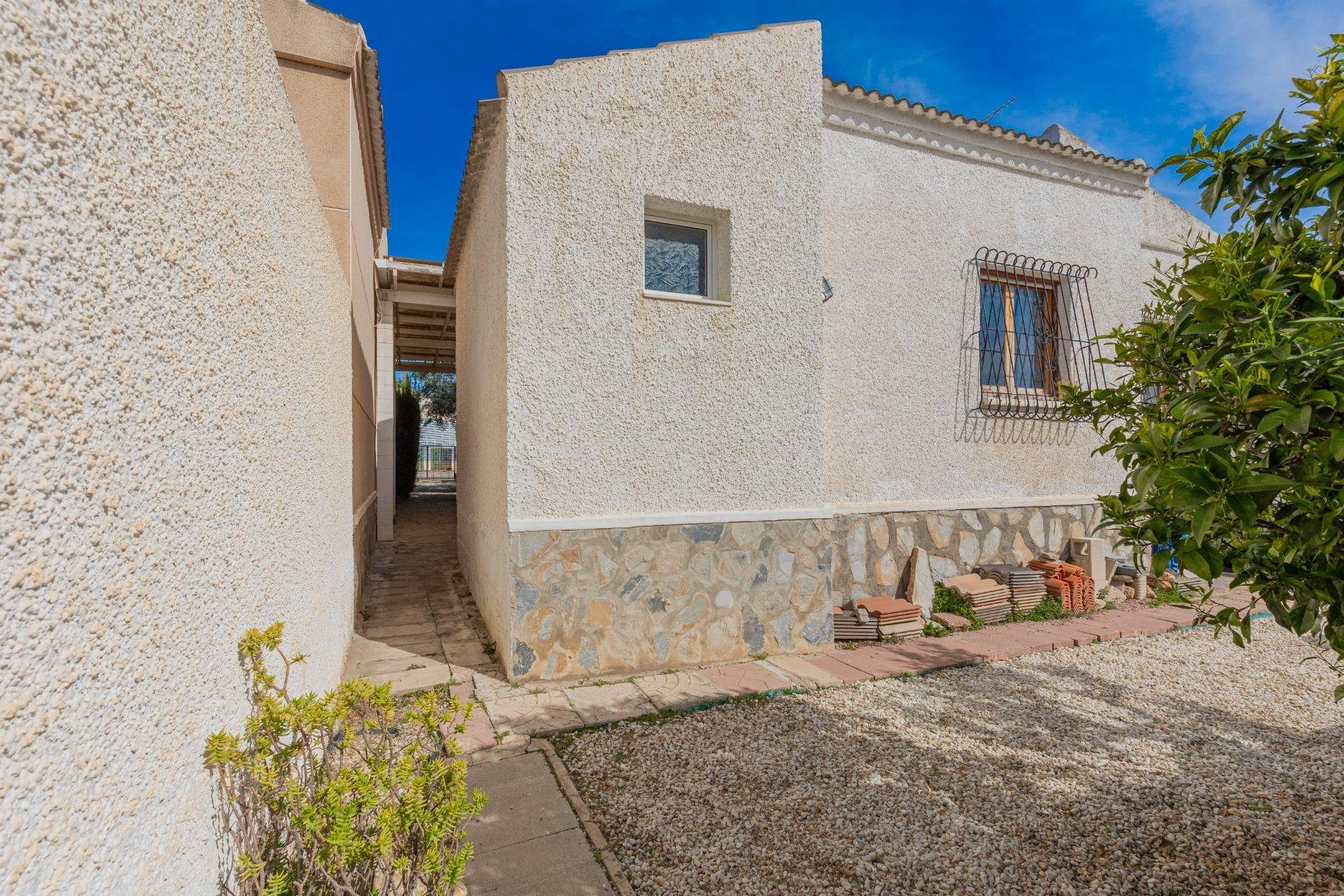 Resale - Villa - Torrevieja - La siesta