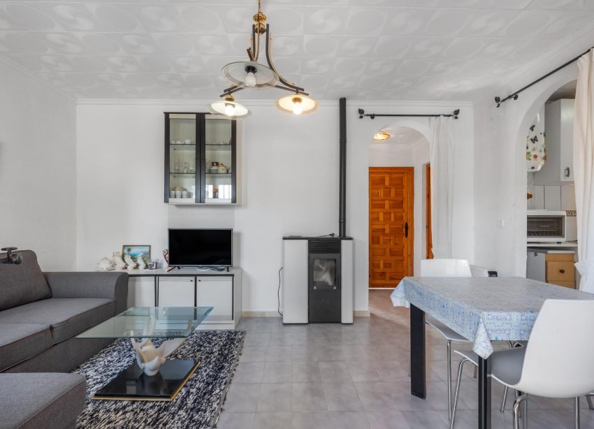 Resale - Villa - Torrevieja - La siesta