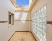 Resale - Villa - Torrevieja - La Veleta