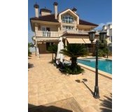 Resale - Villa - Torrevieja - La Veleta