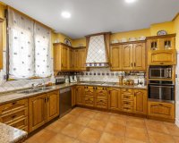 Resale - Villa - Torrevieja - La Veleta