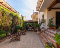 Resale - Villa - Torrevieja - La Veleta