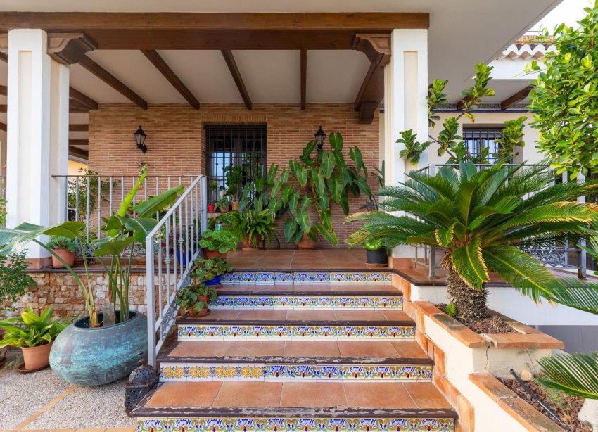 Resale - Villa - Torrevieja - La Veleta