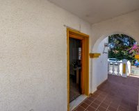 Resale - Villa - Torrevieja - Los altos