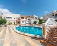 Resale - Villa - Torrevieja - Los altos