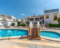 Resale - Villa - Torrevieja - Los altos