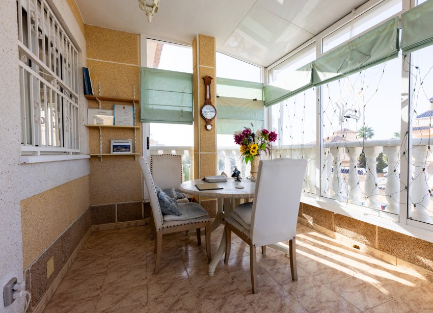 Resale - Villa - Torrevieja - Los Altos