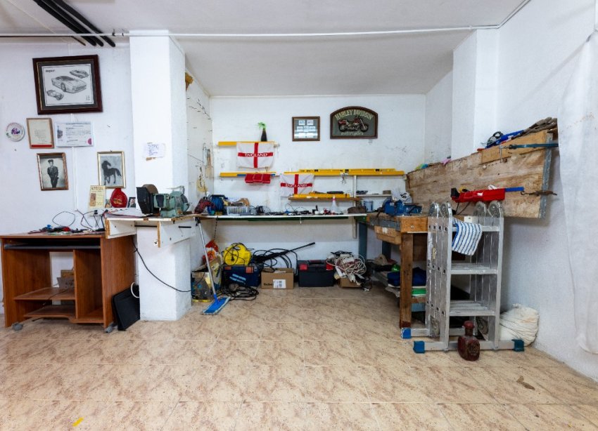 Resale - Villa - Torrevieja - Los Altos