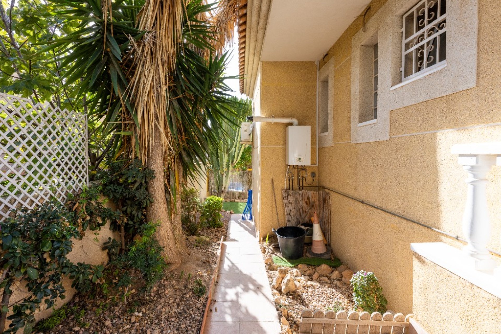 Resale - Villa - Torrevieja - Los Altos