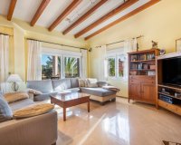 Resale - Villa - Torrevieja - Los Altos