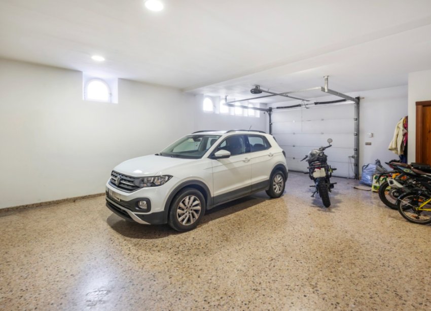 Resale - Villa - Torrevieja - Los Altos