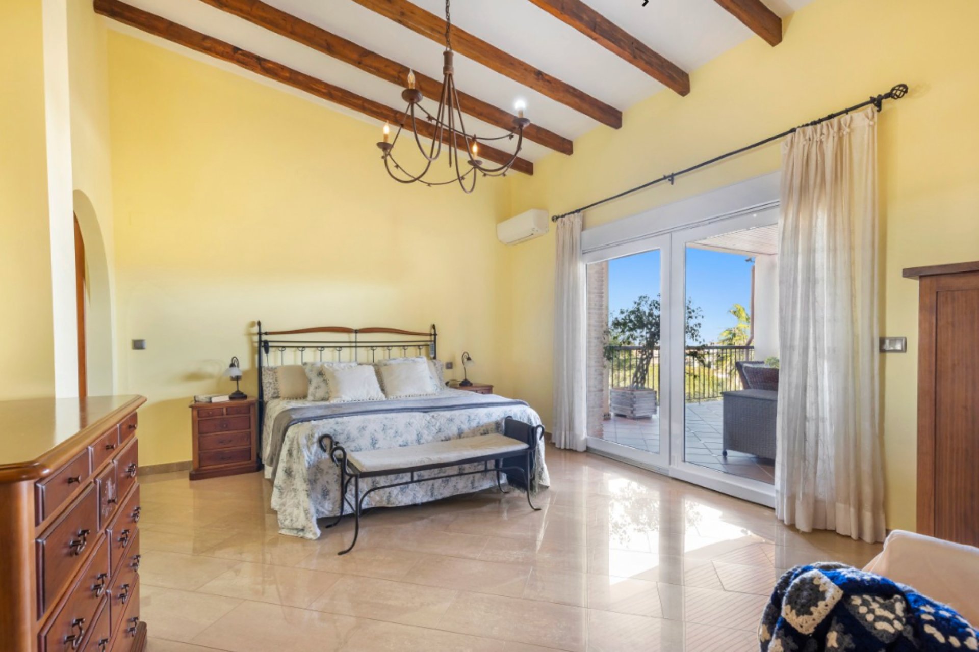 Resale - Villa - Torrevieja - Los Altos