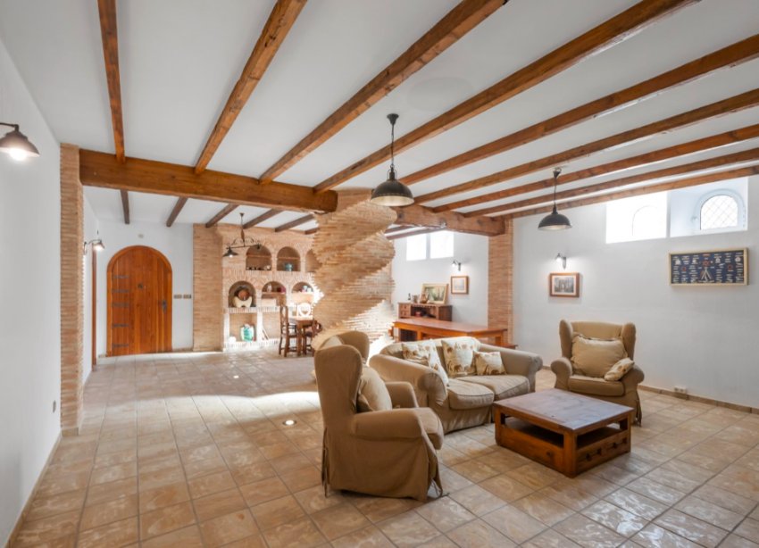 Resale - Villa - Torrevieja - Los Altos