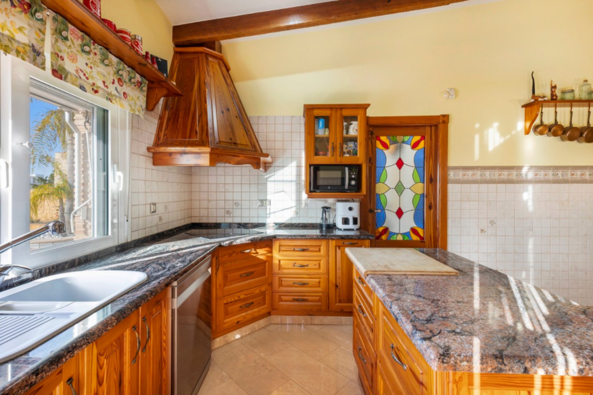 Resale - Villa - Torrevieja - Los Altos