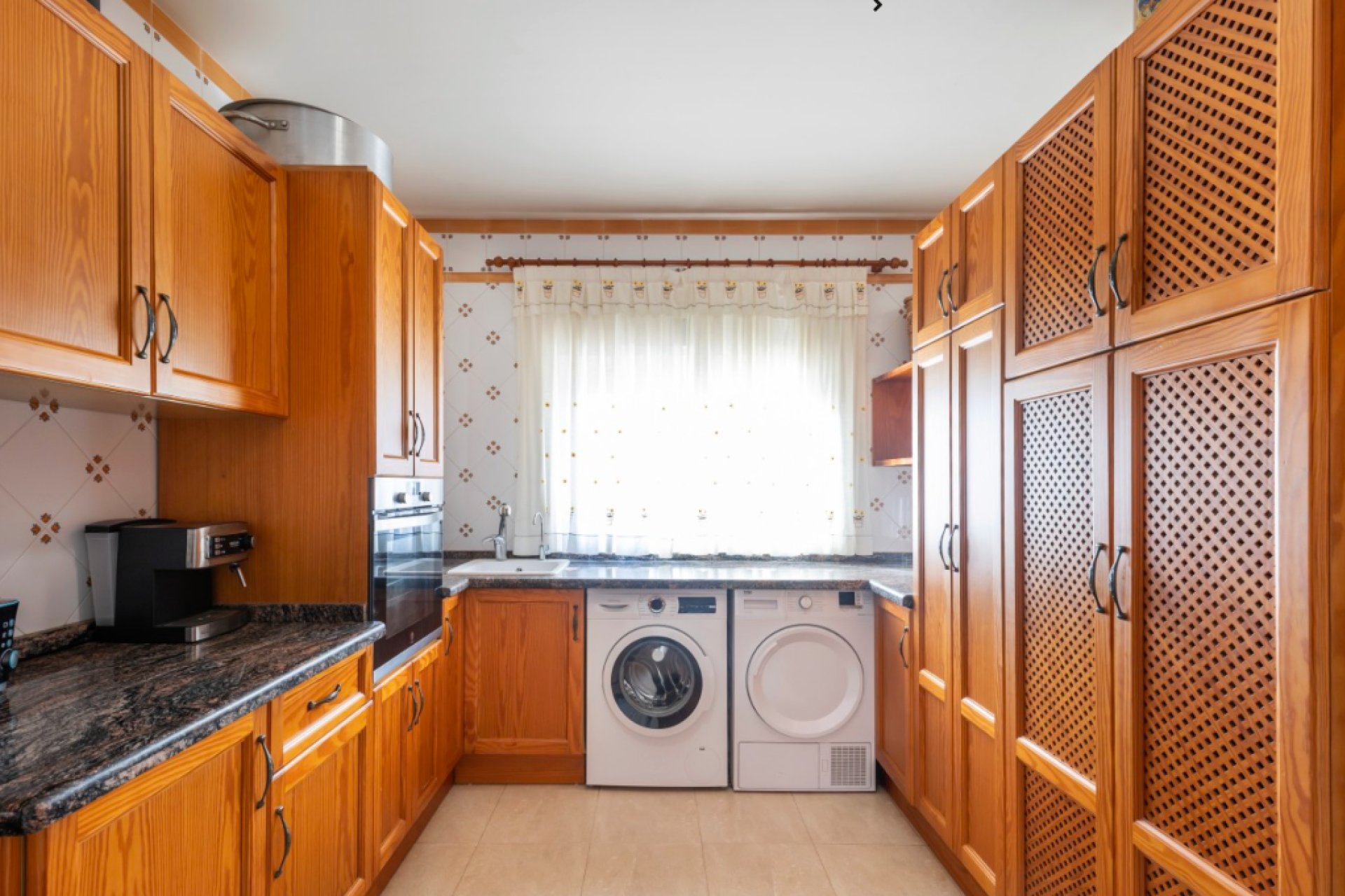 Resale - Villa - Torrevieja - Los Altos