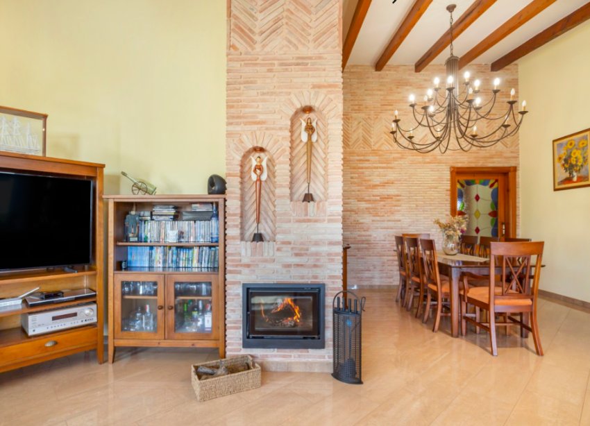 Resale - Villa - Torrevieja - Los Altos